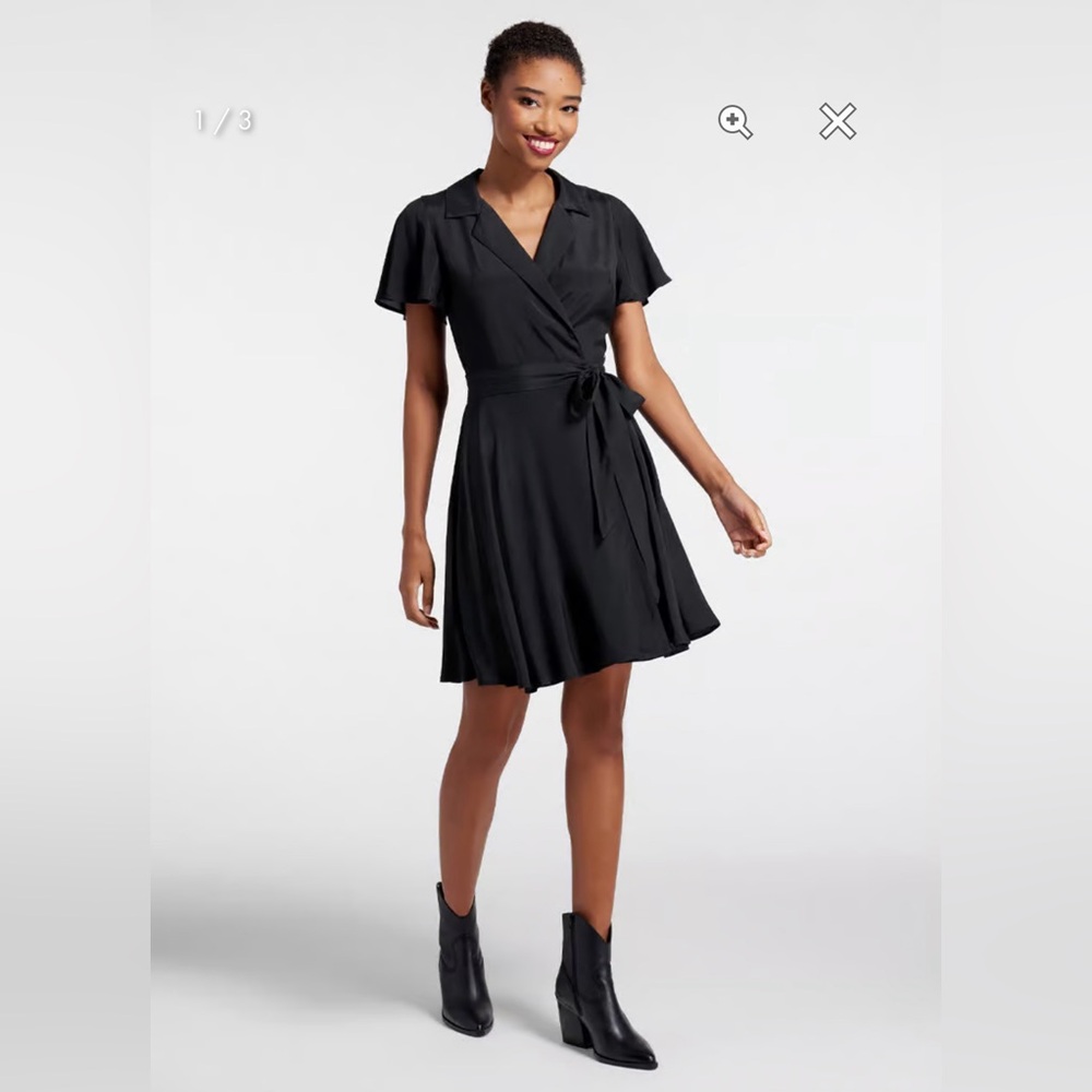 ModCloth NWT‎ Sojourn Savvy Wrap Dress - Black